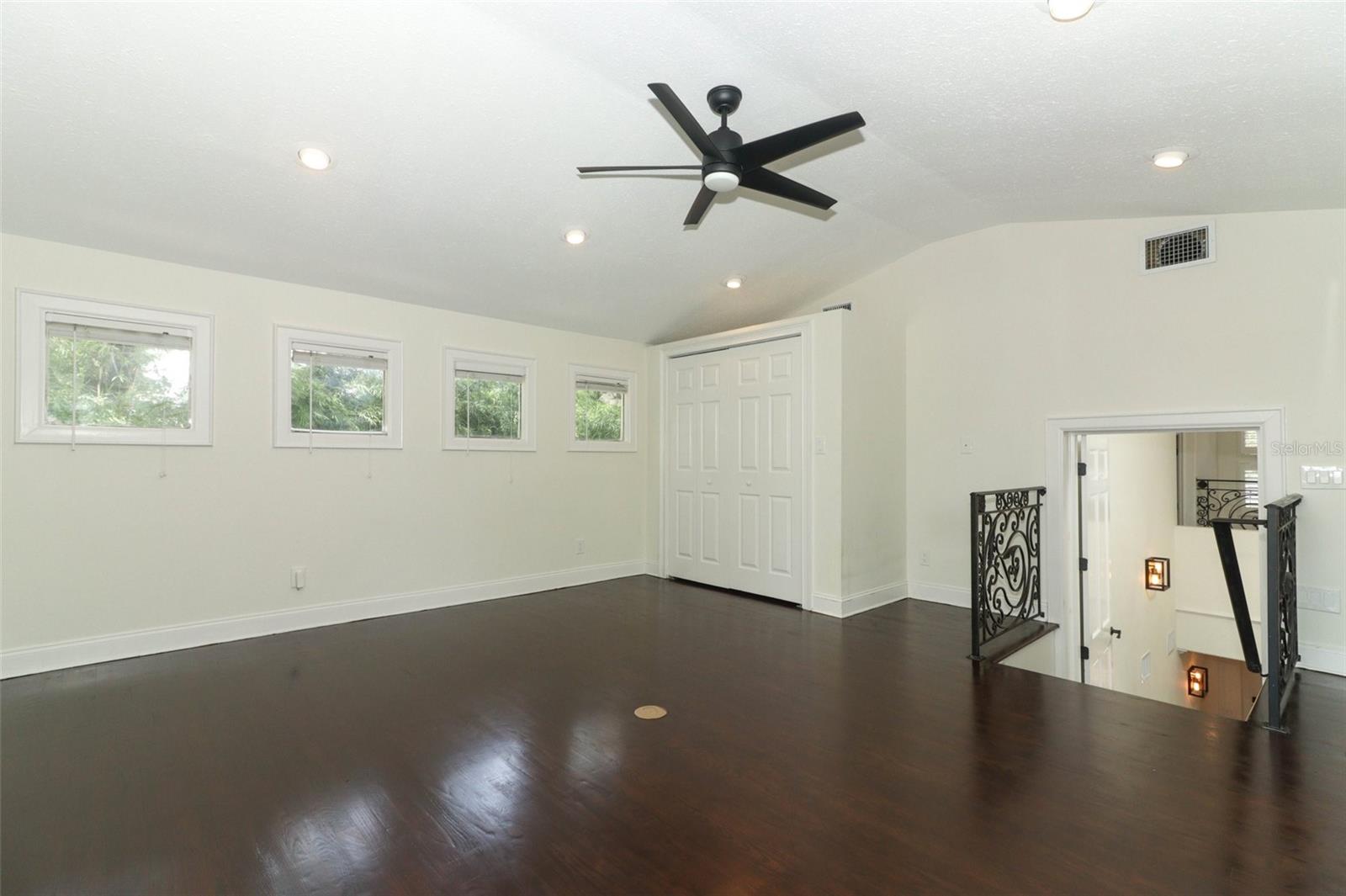 LAKE KNOWLES TERRACE ADD 02 - Residential Lease