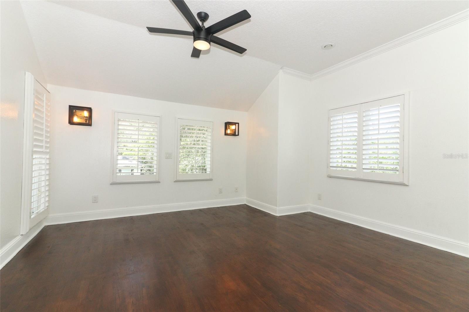 LAKE KNOWLES TERRACE ADD 02 - Residential Lease