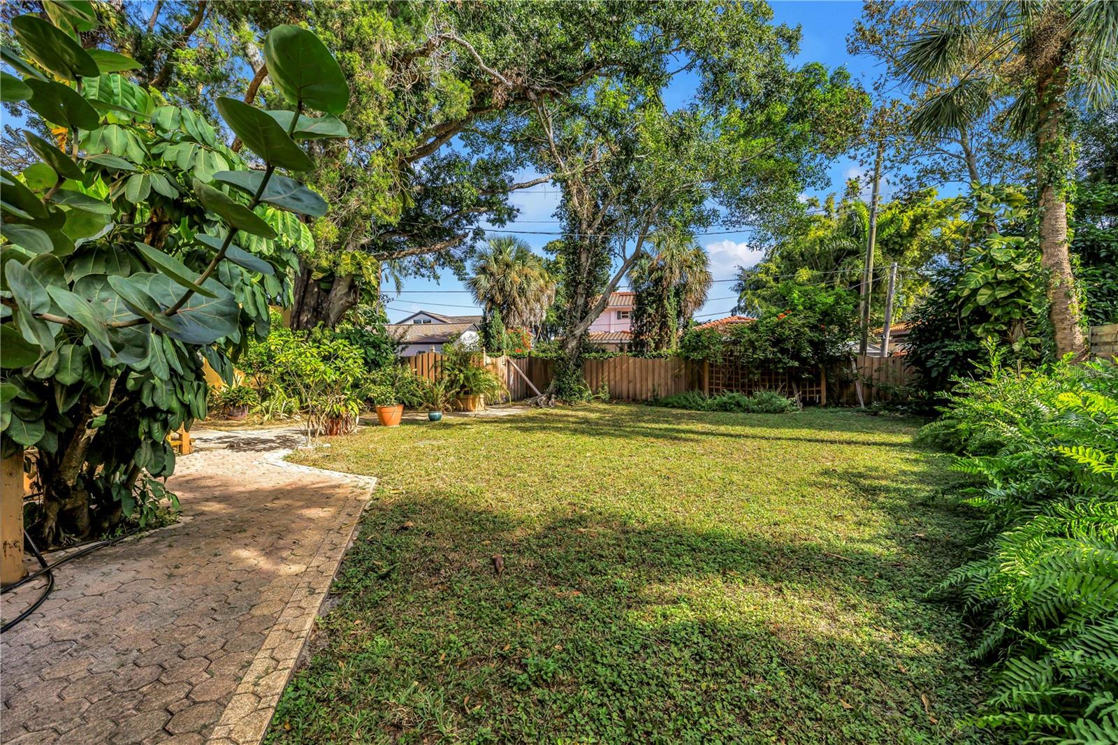 GRANADA TERRACE ADD - Residential