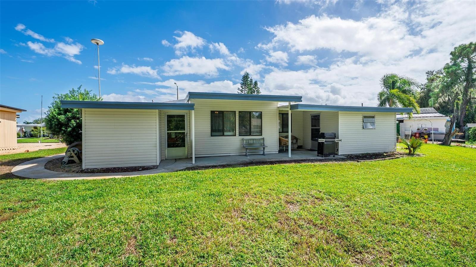 TAVARES IMPERIAL MOBILE TERRACE ADD 04 - Residential