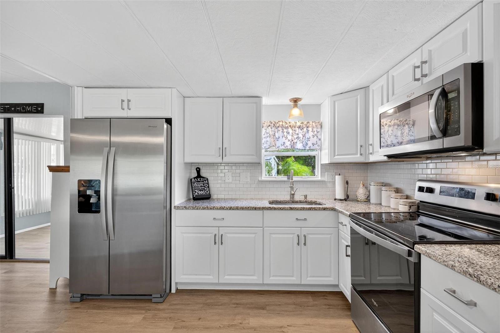 TAVARES IMPERIAL MOBILE TERRACE ADD 04 - Residential