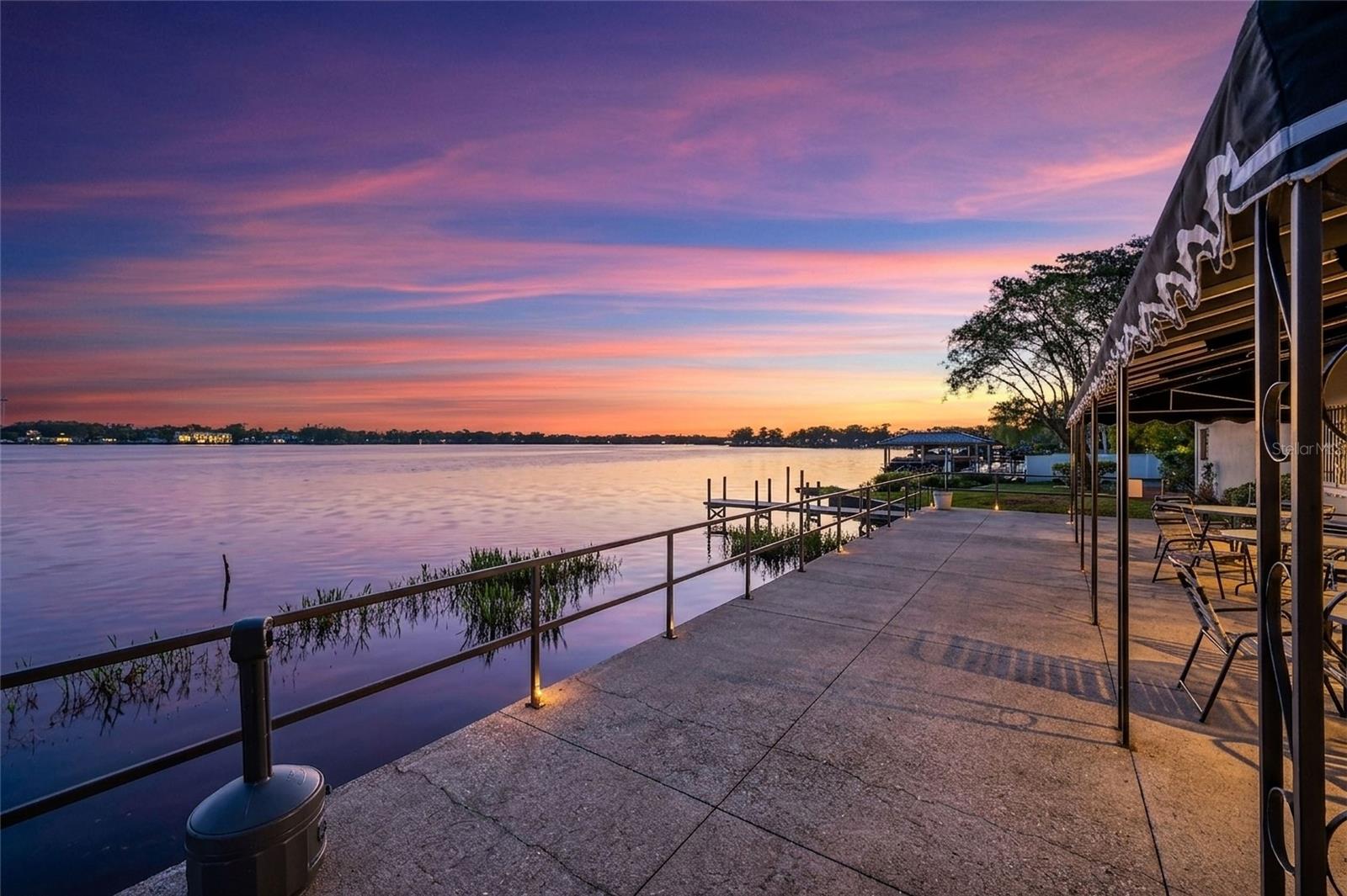 CHATEAUX DU LAC - Residential