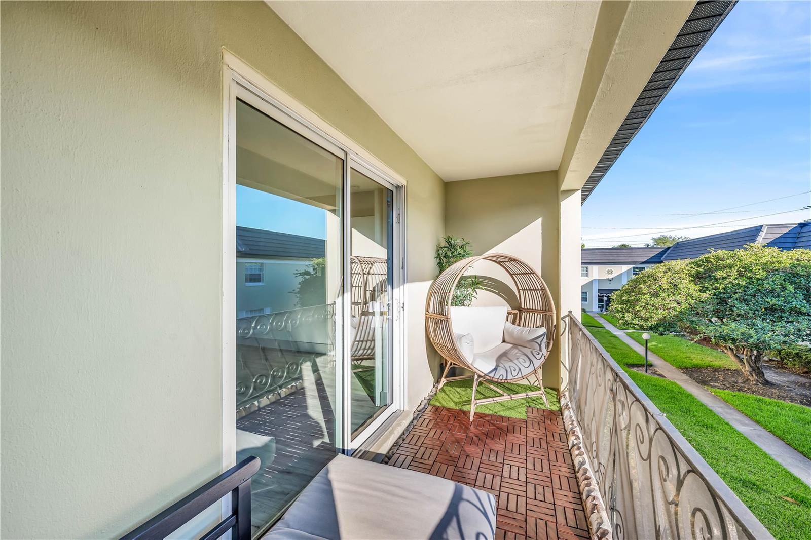 CHATEAUX DU LAC - Residential