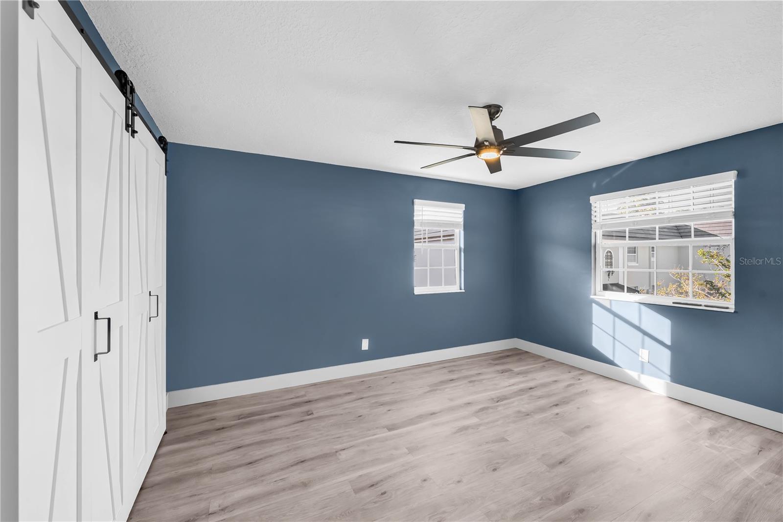 CHATEAUX DU LAC - Residential