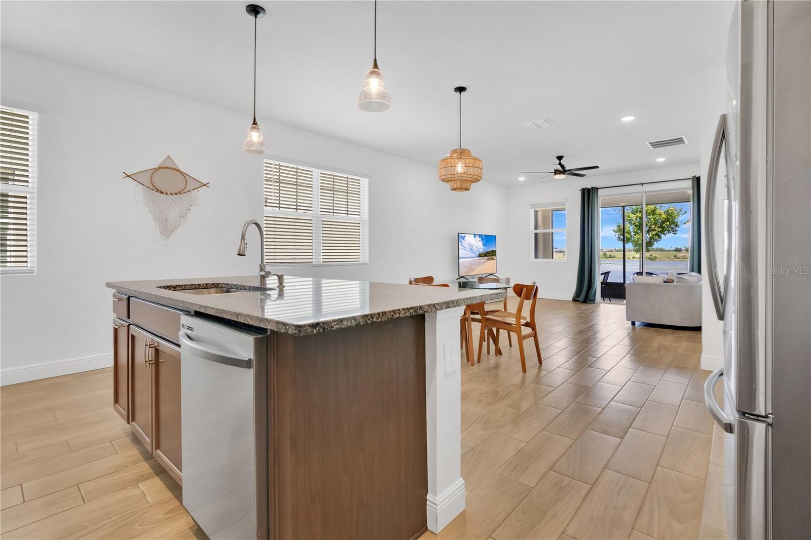 WATERBROOKE PH 4 - Residential Lease