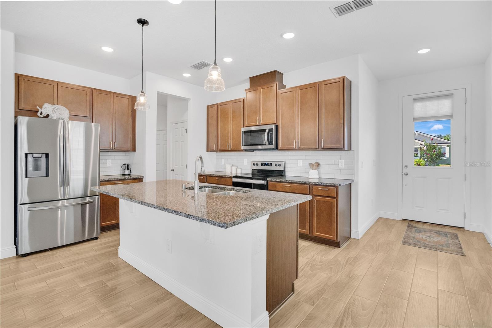 WATERBROOKE PH 4 - Residential Lease