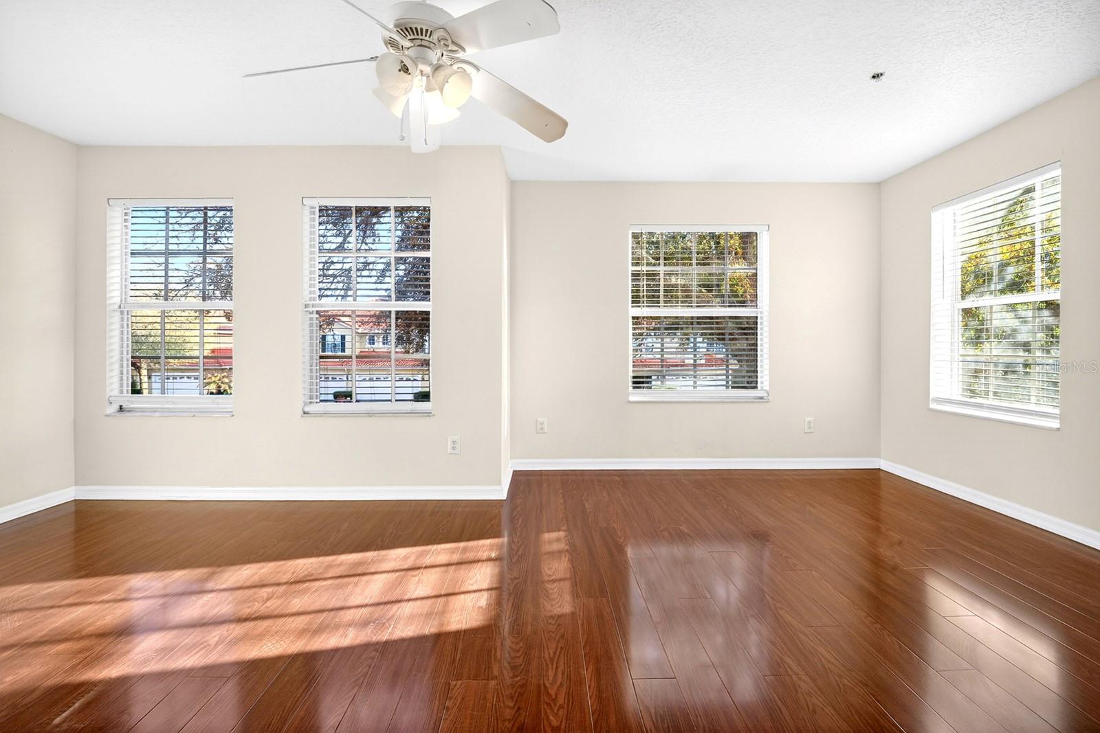 WEKIVA VILLAGE 45/23 - Residential