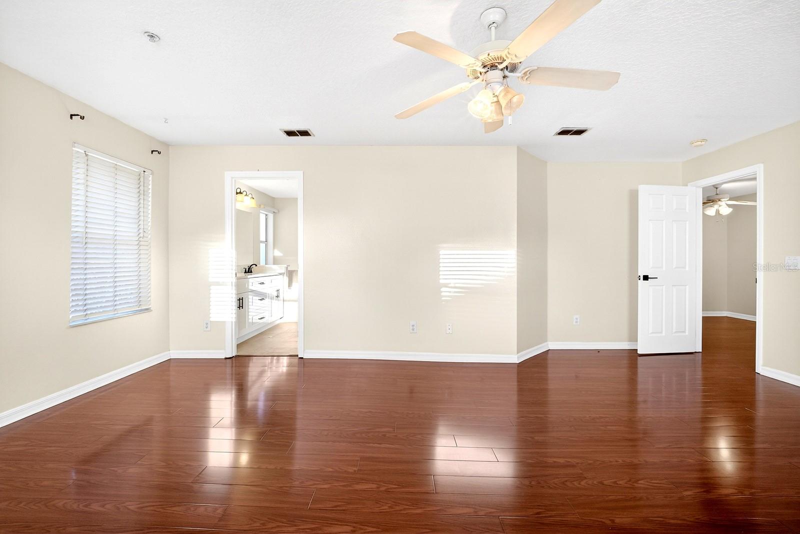 WEKIVA VILLAGE 45/23 - Residential