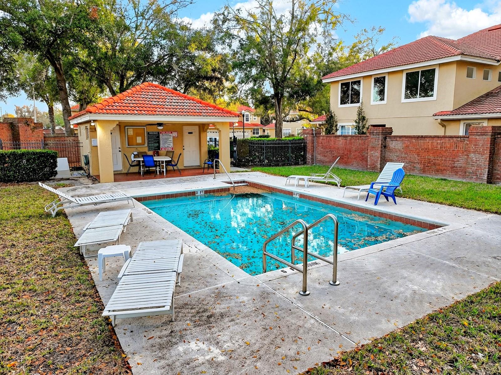 WEKIVA VILLAGE 45/23 - Residential