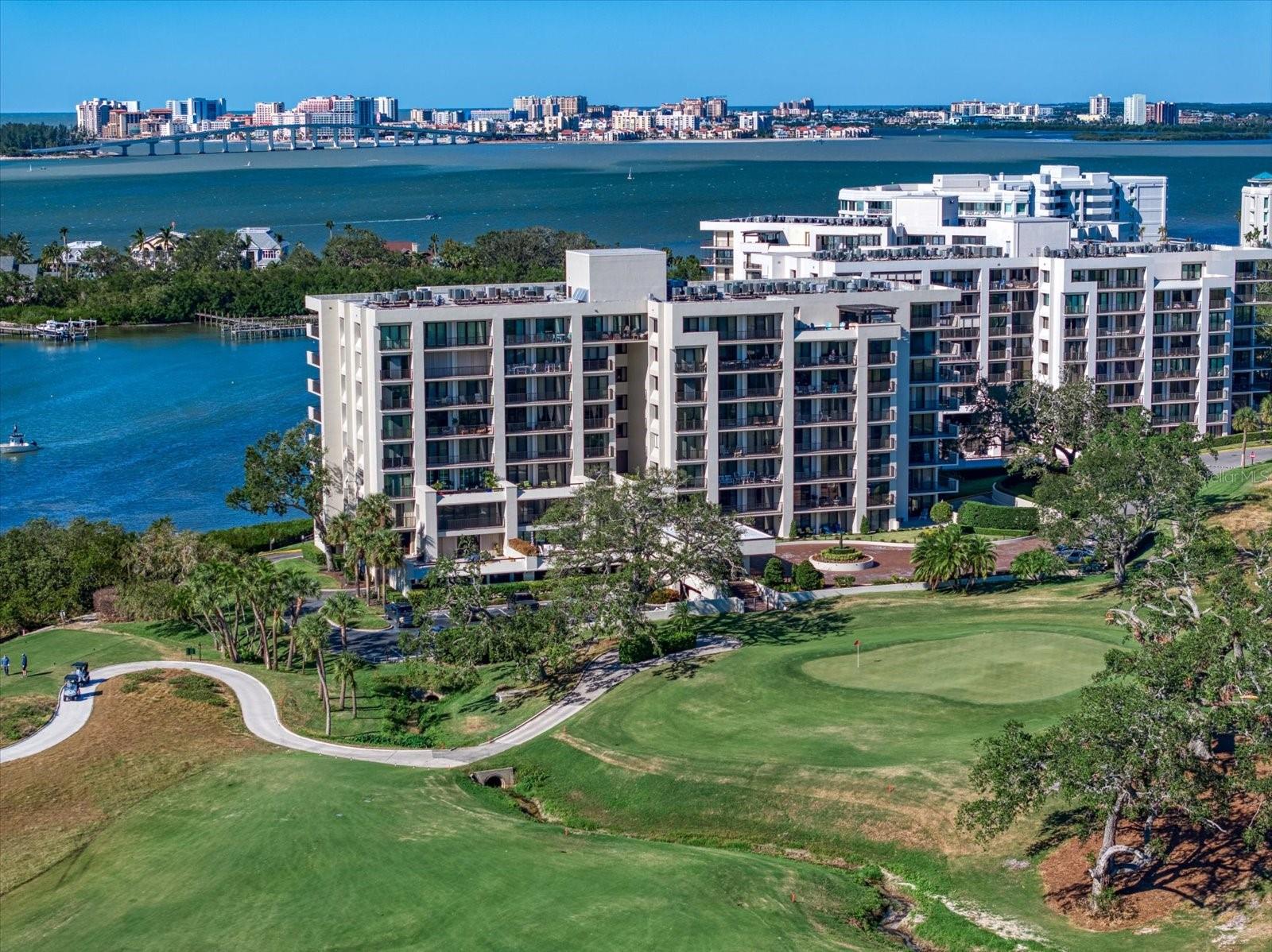 BELLEVIEW BILTMORE VILLAS S GARDEN 4 - Residential