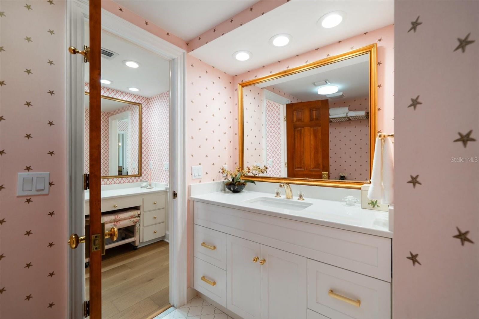 BELLEVIEW BILTMORE VILLAS S GARDEN 4 - Residential