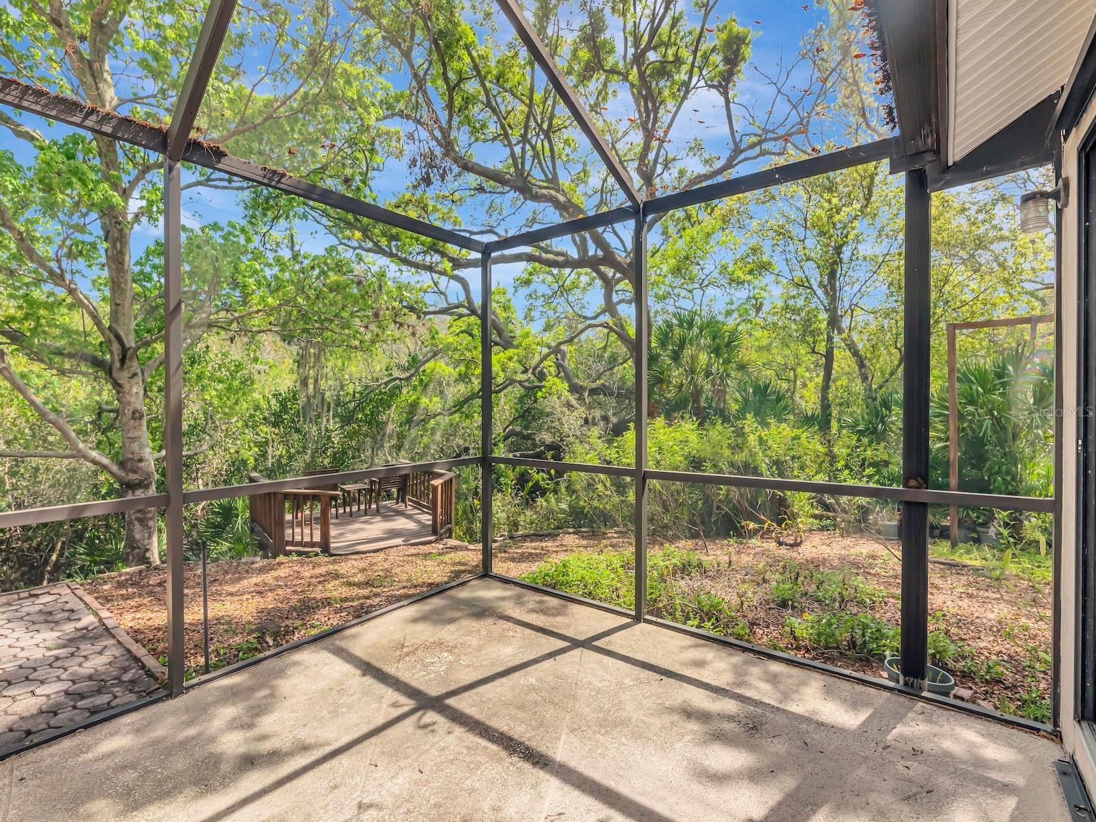 LONGBROOKE SUB UNIT ONE - Residential