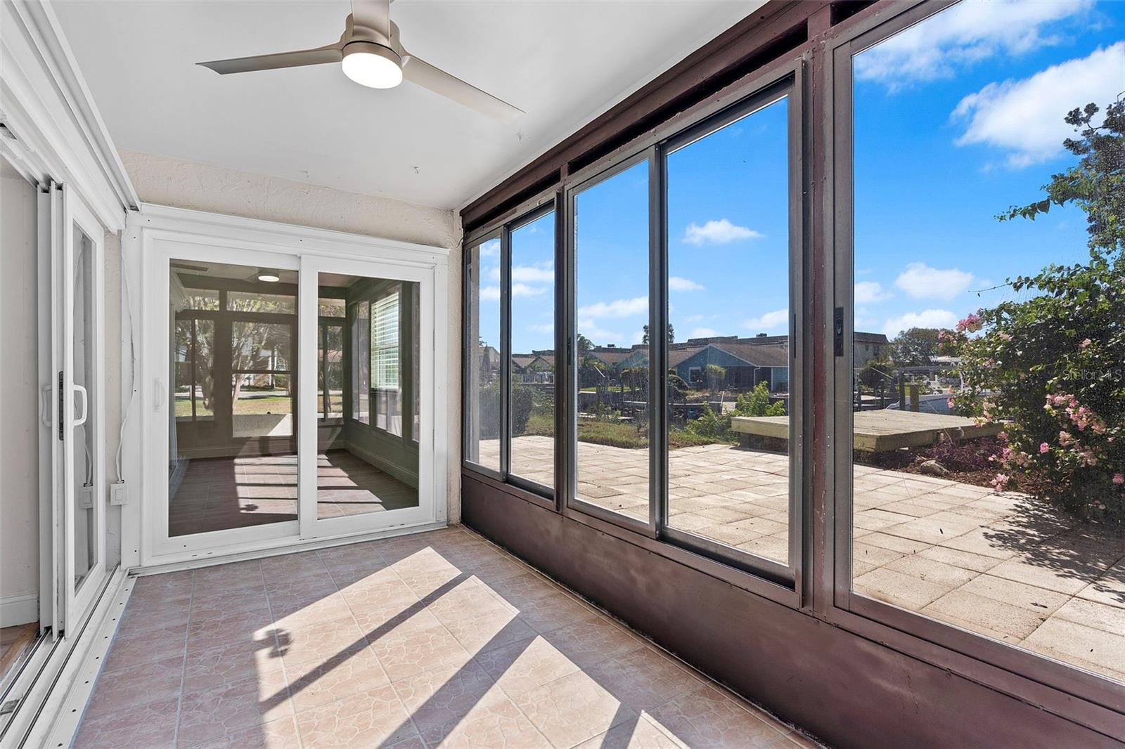 GULF HARBORS WOODLANDS - Residential