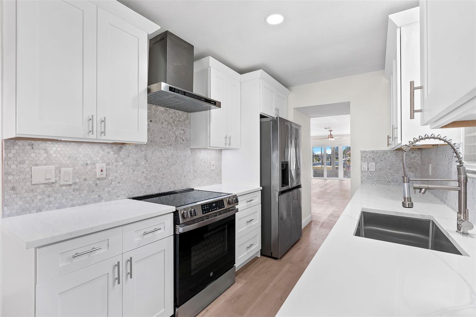 GULF HARBORS WOODLANDS - Residential