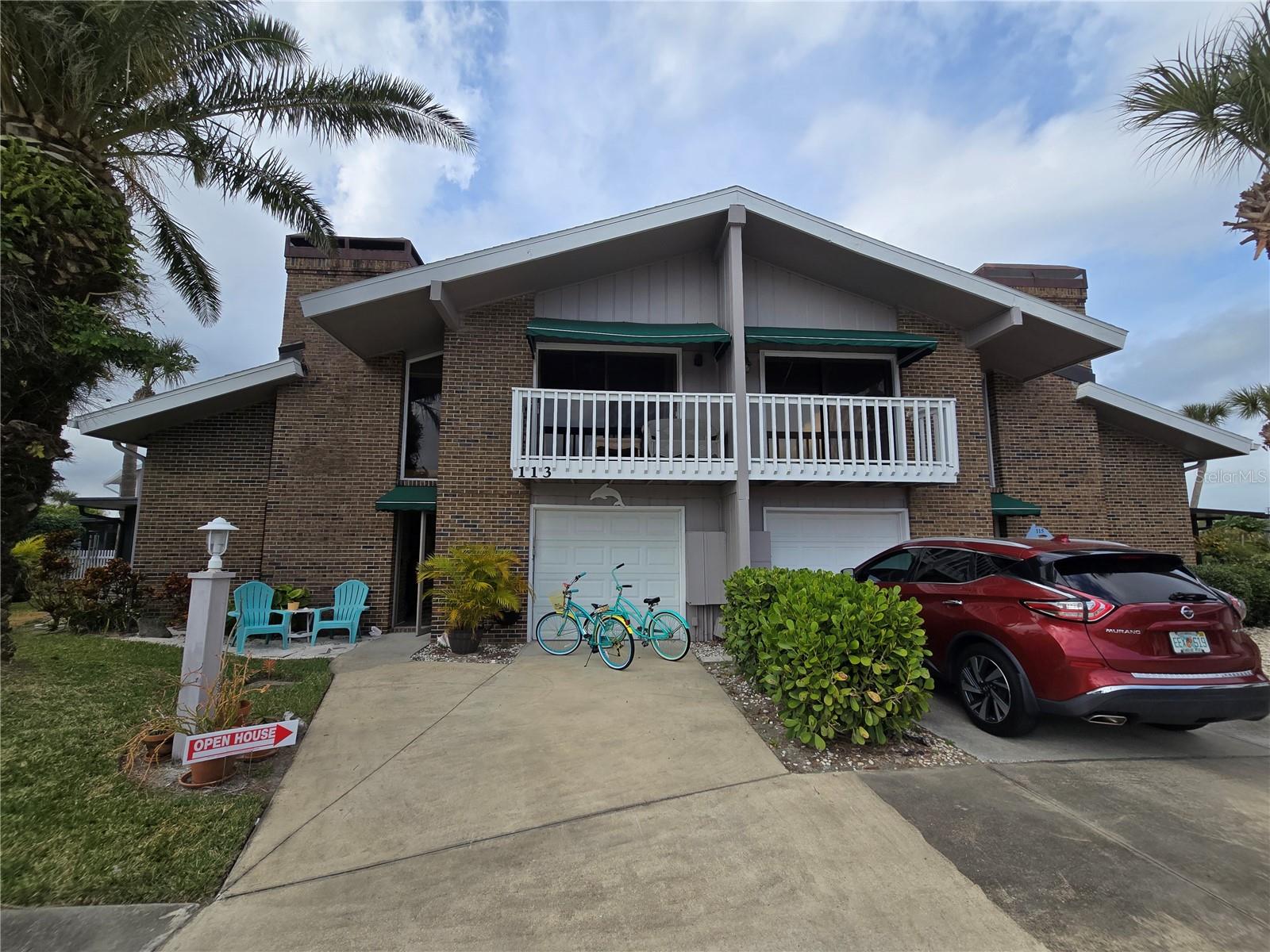 113 LAGOON COURT