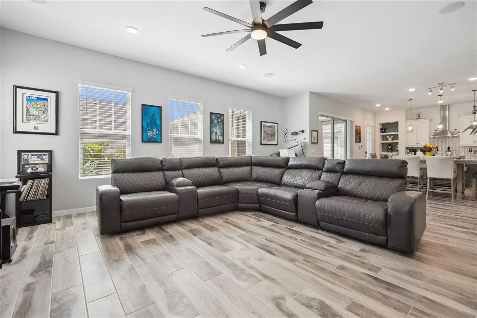 CELEBRATION ISLAND VILLAGE PH 1B - Residential