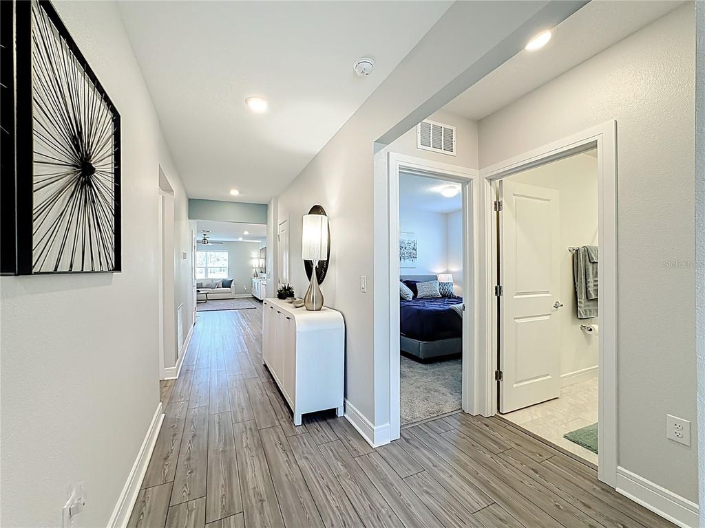 Photo of 8705 Windlass Cove, Parrish, FL 34219 (MLS # O6386527)