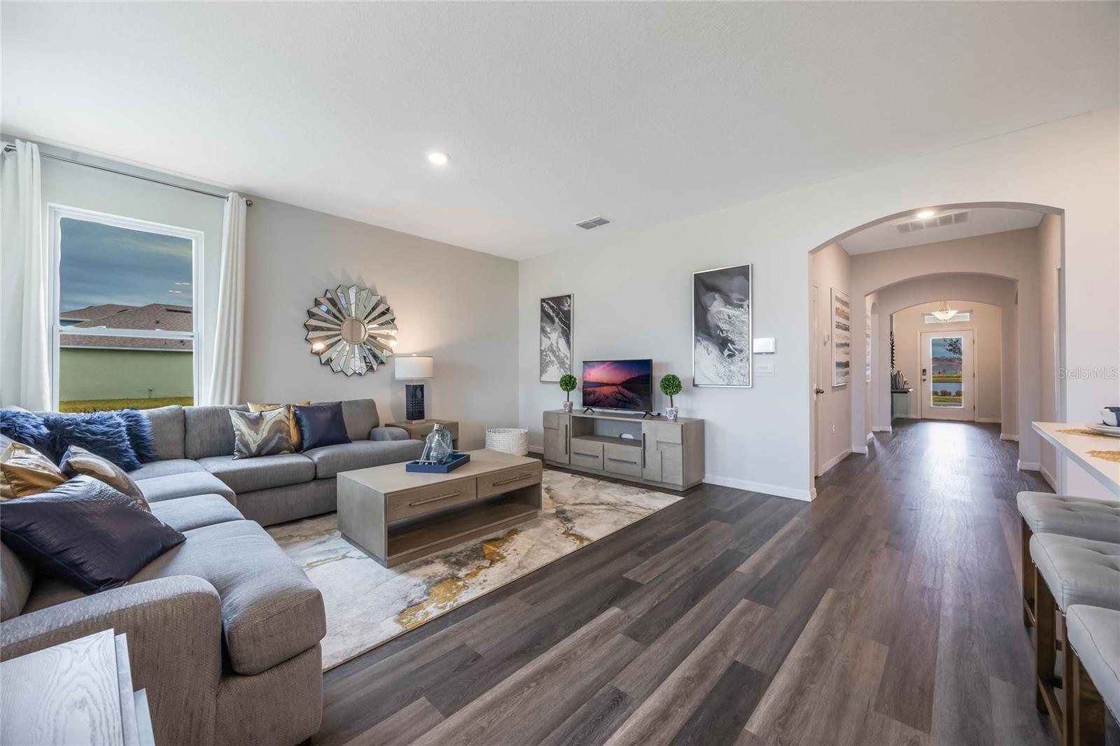 HARMONY WEST - Residential