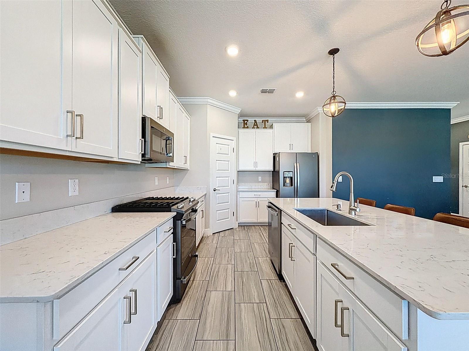 MITCHELL 54 WEST PH 3 RESIDENT - Residential