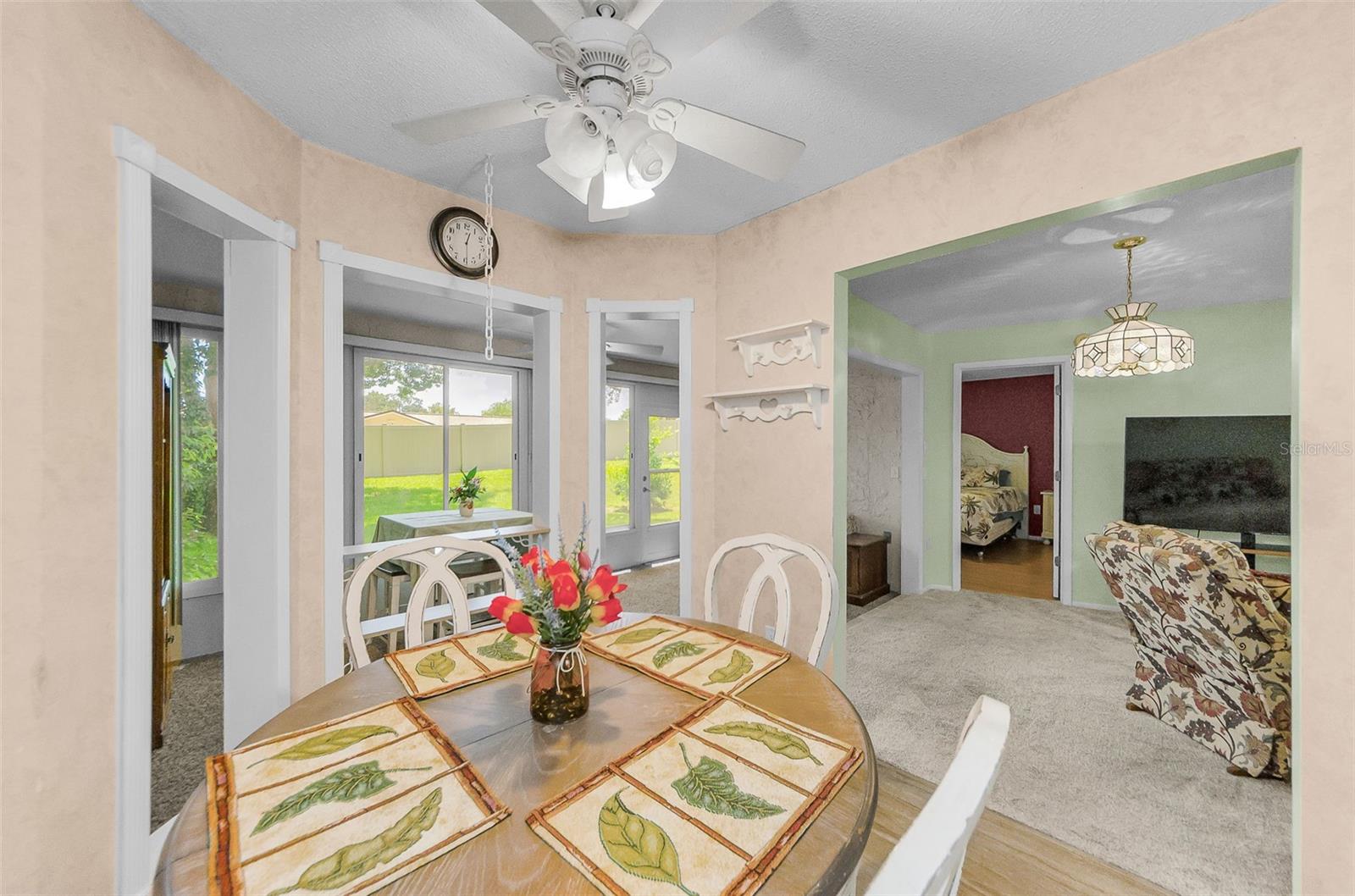 CHATEAU VILLAGE CONDO 05 - Residential
