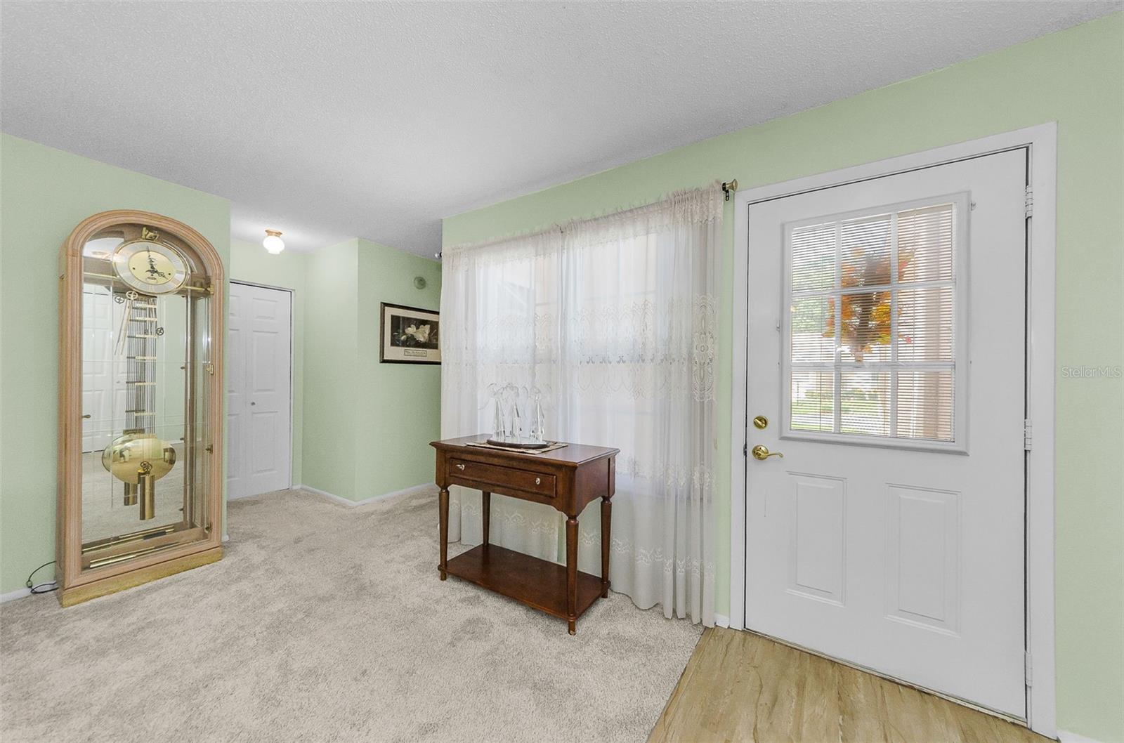 CHATEAU VILLAGE CONDO 05 - Residential