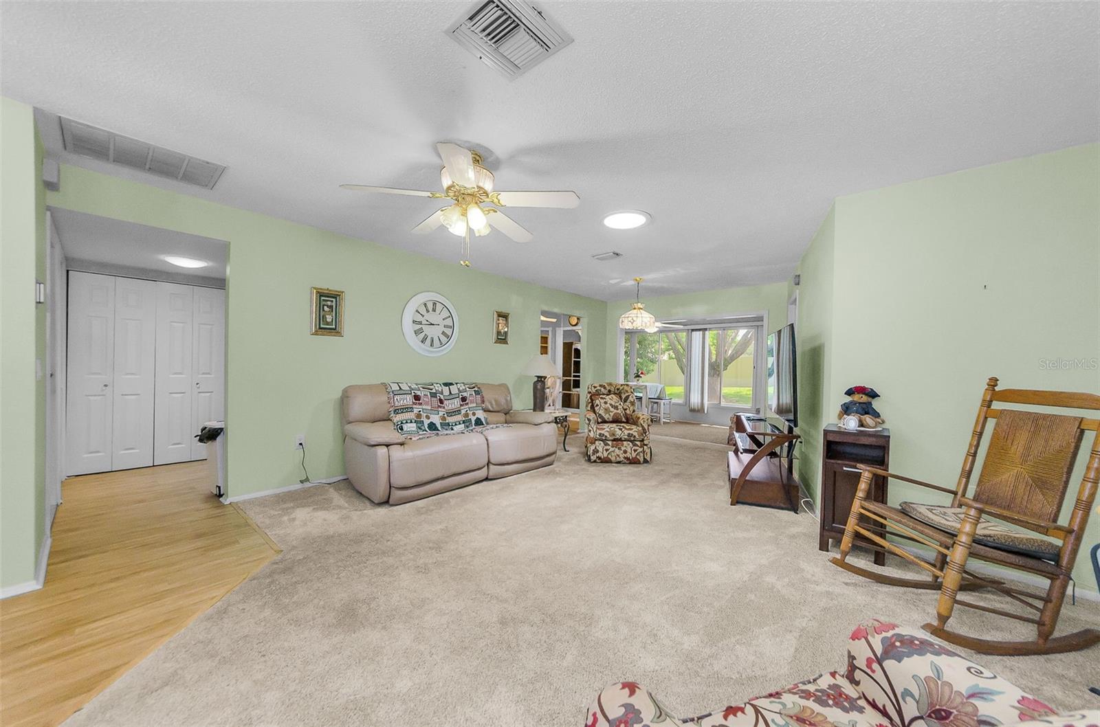 CHATEAU VILLAGE CONDO 05 - Residential