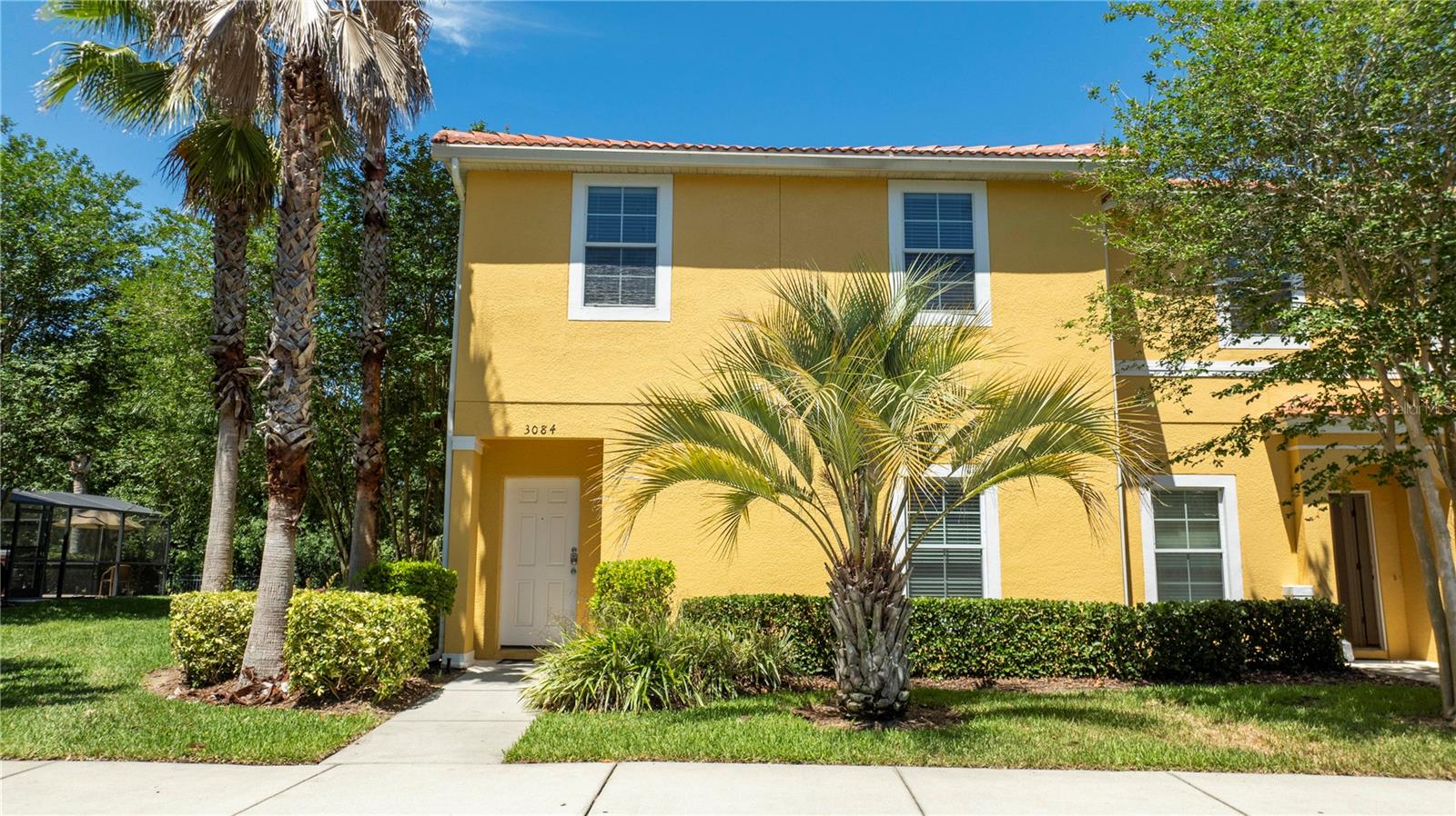 View KISSIMMEE, FL 34747 townhome