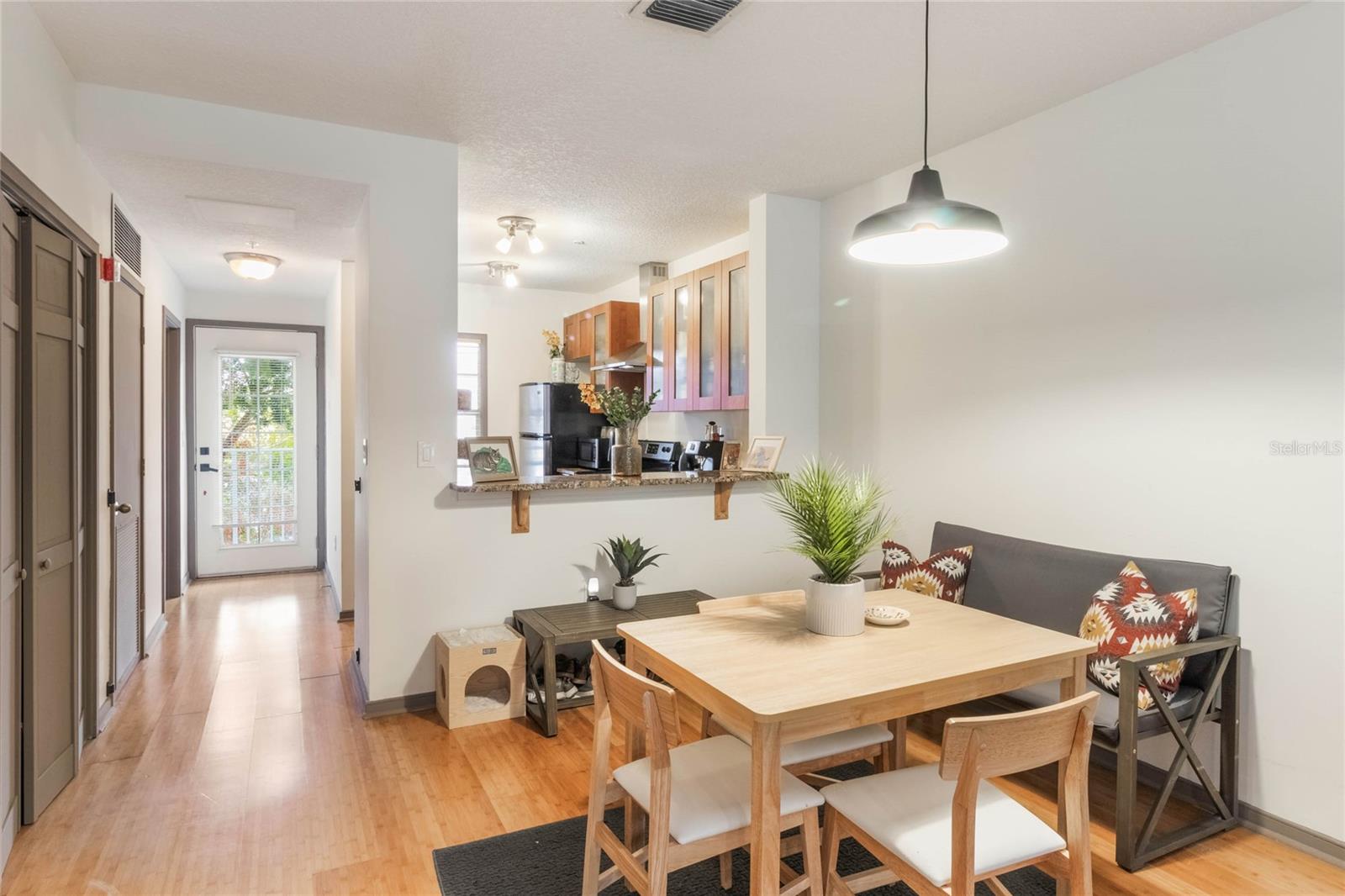 660 CELEBRATION AVENUE 220