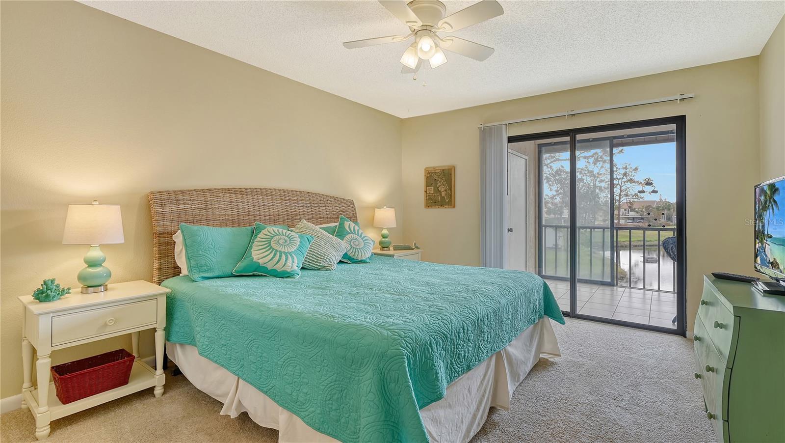 BIRD BAY II - Residential