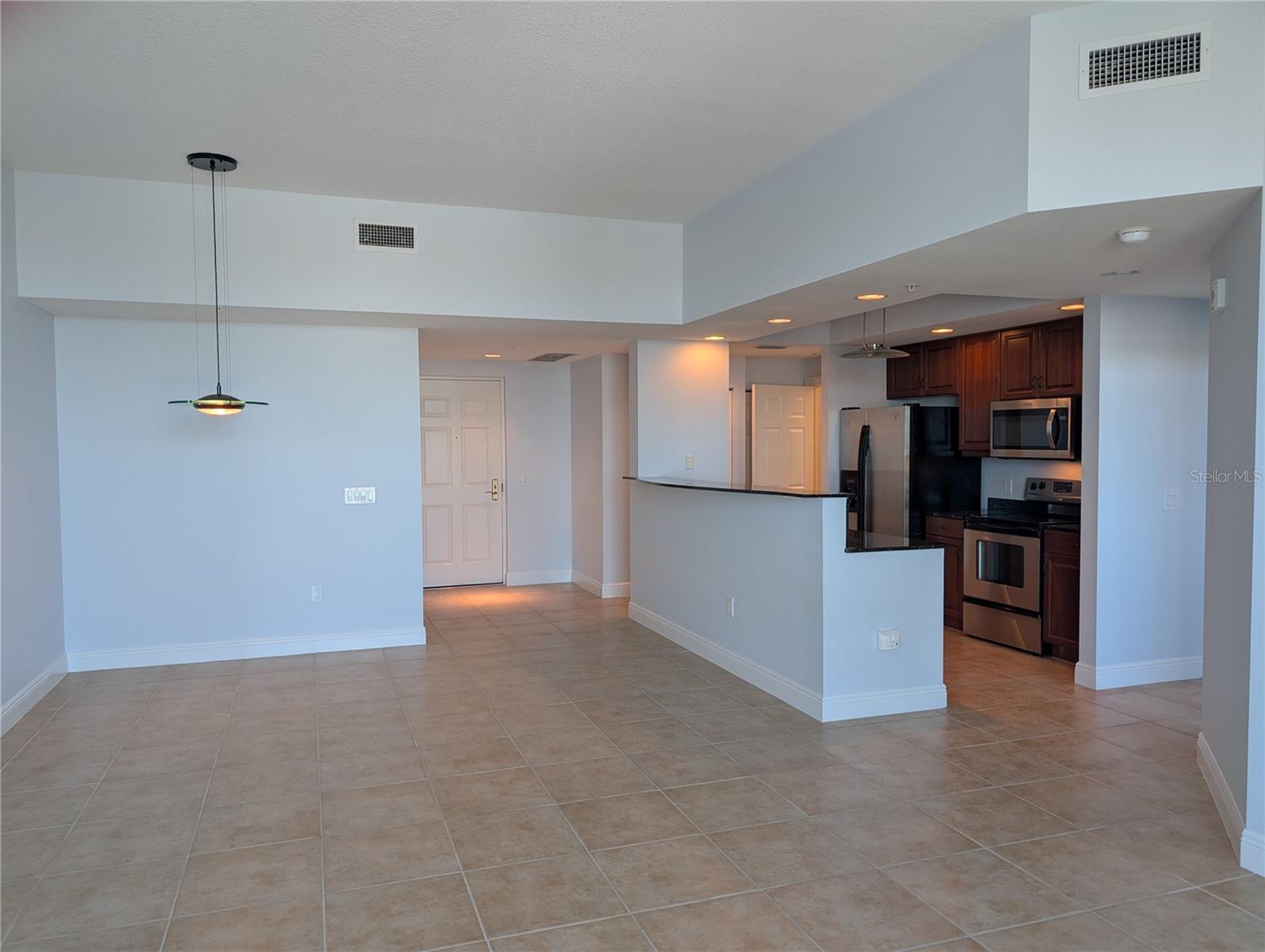 800 N TAMIAMI TRAIL 1502