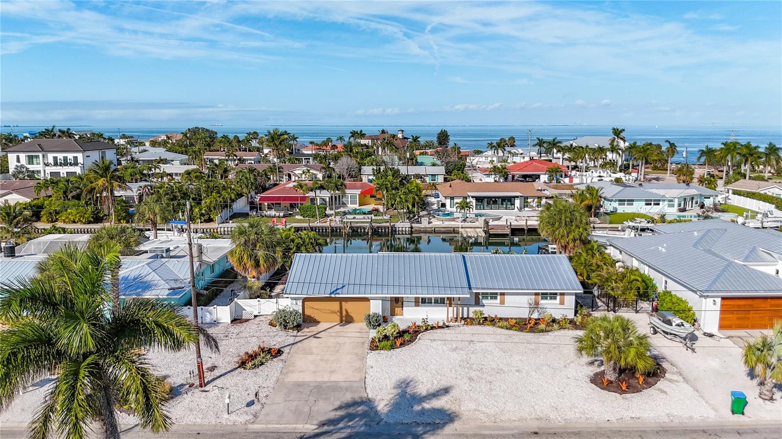 607 EMERALD LANE, HOLMES BEACH, FL, 34217 1 607 EMERALD LANE