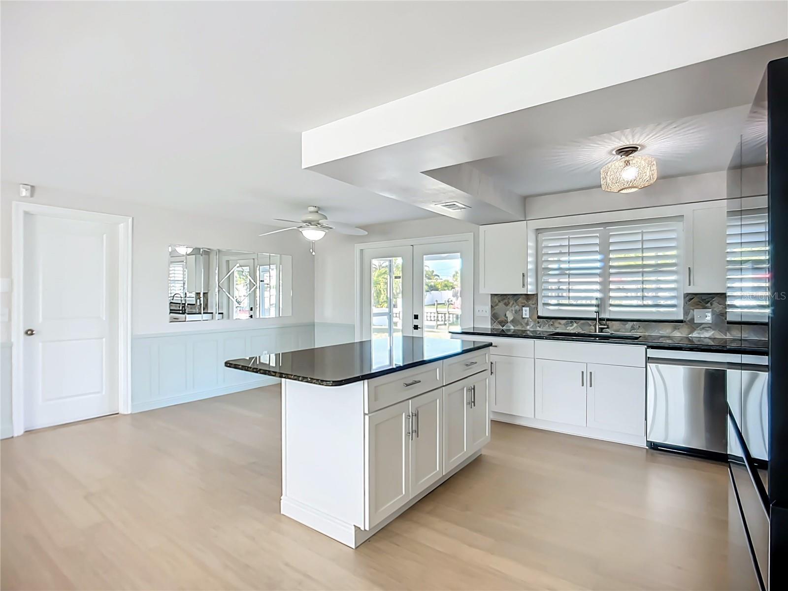 KEY ROYALE 11TH ADD - Residential