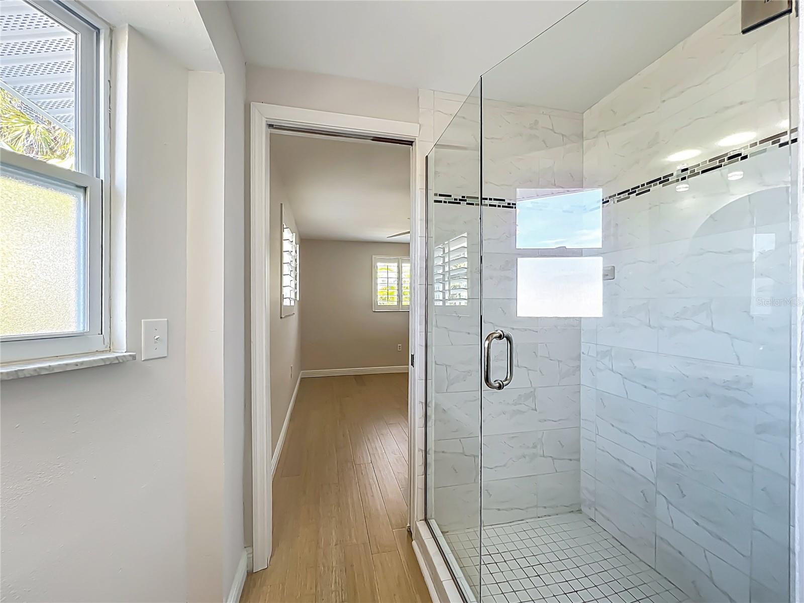 KEY ROYALE 11TH ADD - Residential