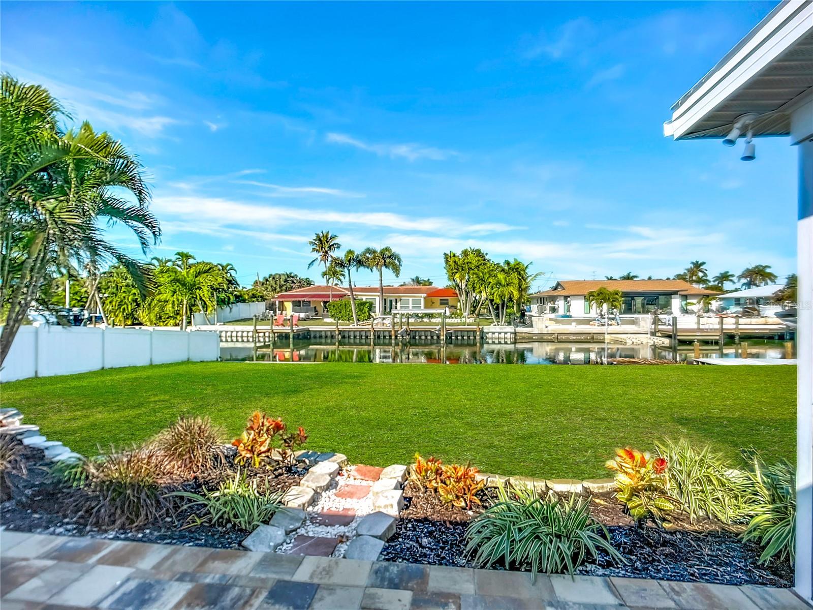 KEY ROYALE 11TH ADD - Residential