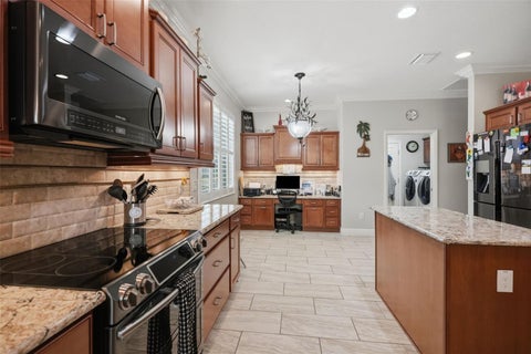 Tiny photo for 3095 Kramer Court, The Villages, FL 32163 (MLS # W7887081)