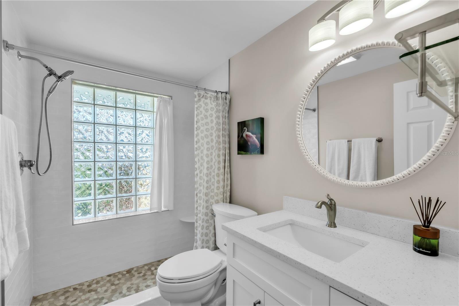 HOLMES BEACH 33RD UNIT - Residential