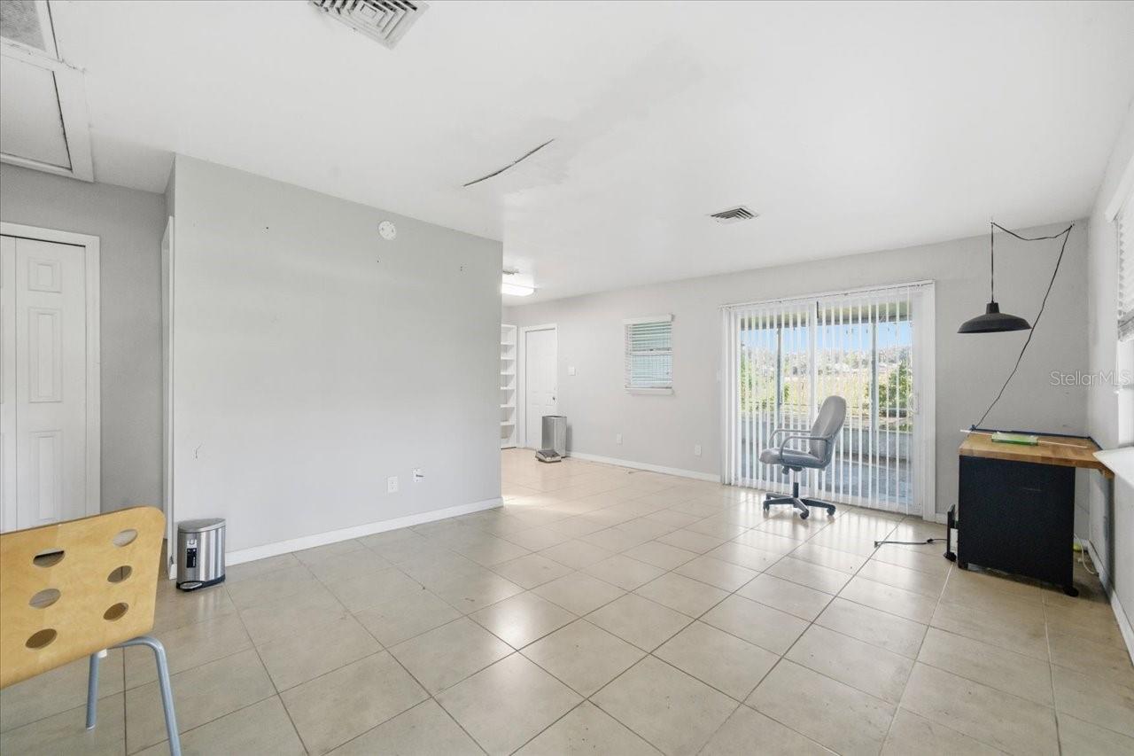 UNPLATTED - Residential