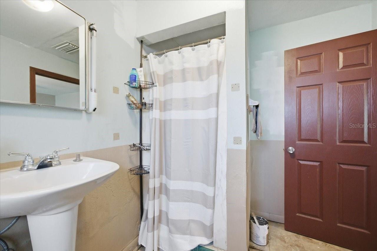 UNPLATTED - Residential