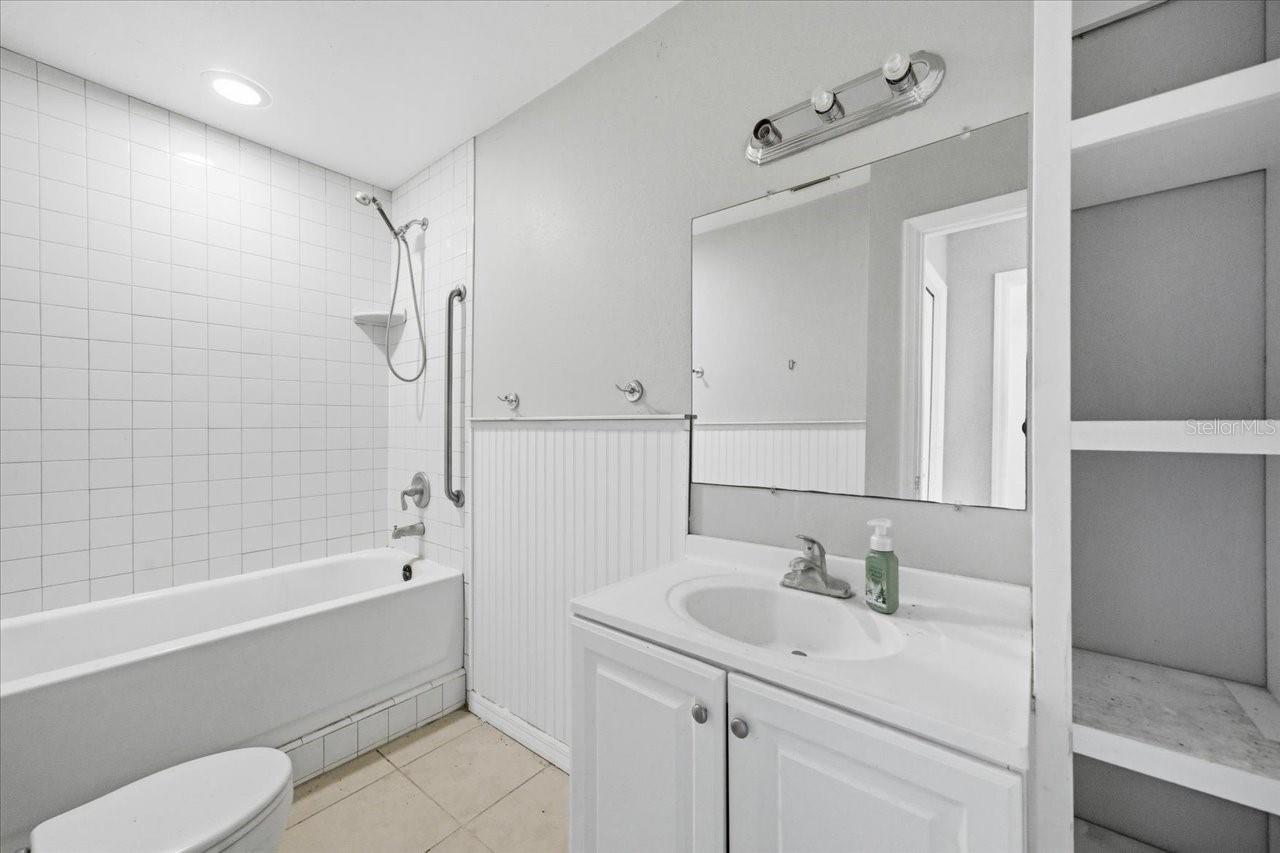 UNPLATTED - Residential