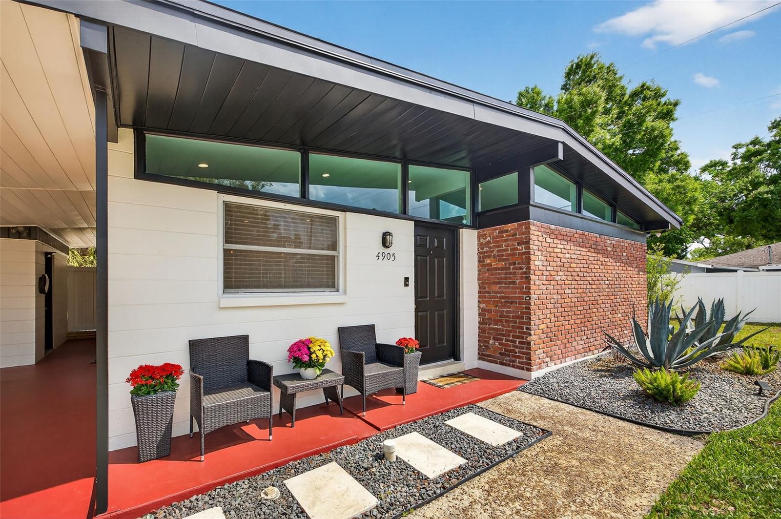 4905 N MENDENHALL DRIVE