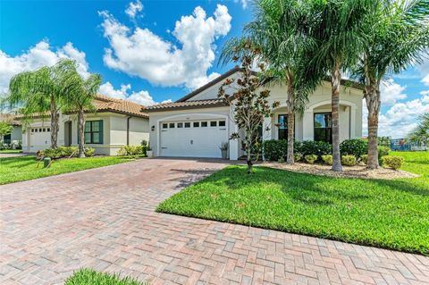 A home in PALMETTO