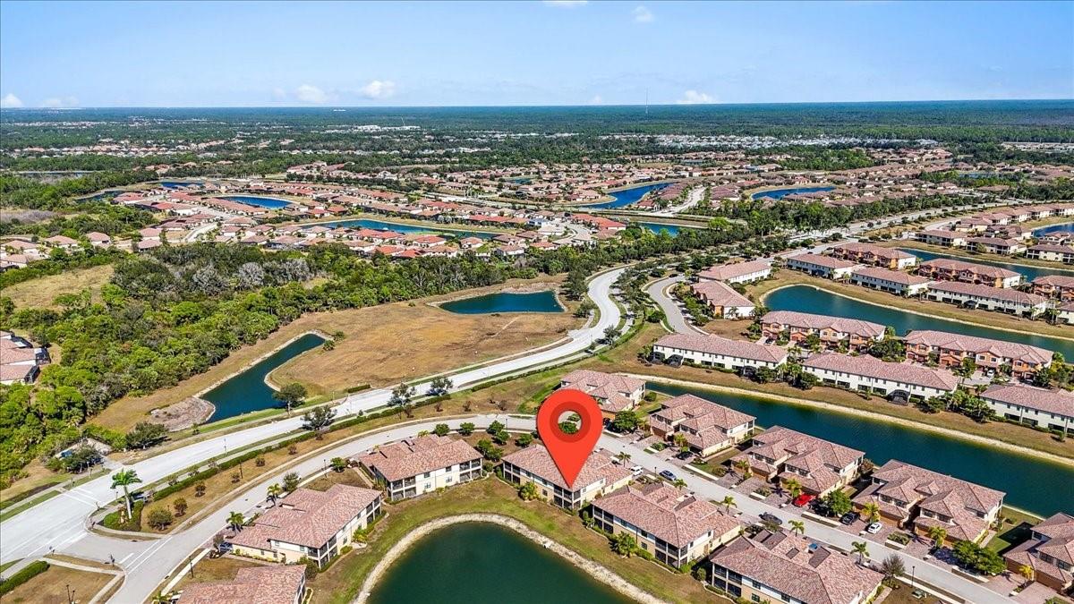 COACH HOMES 1 AT GRAN PARADISO - Residential