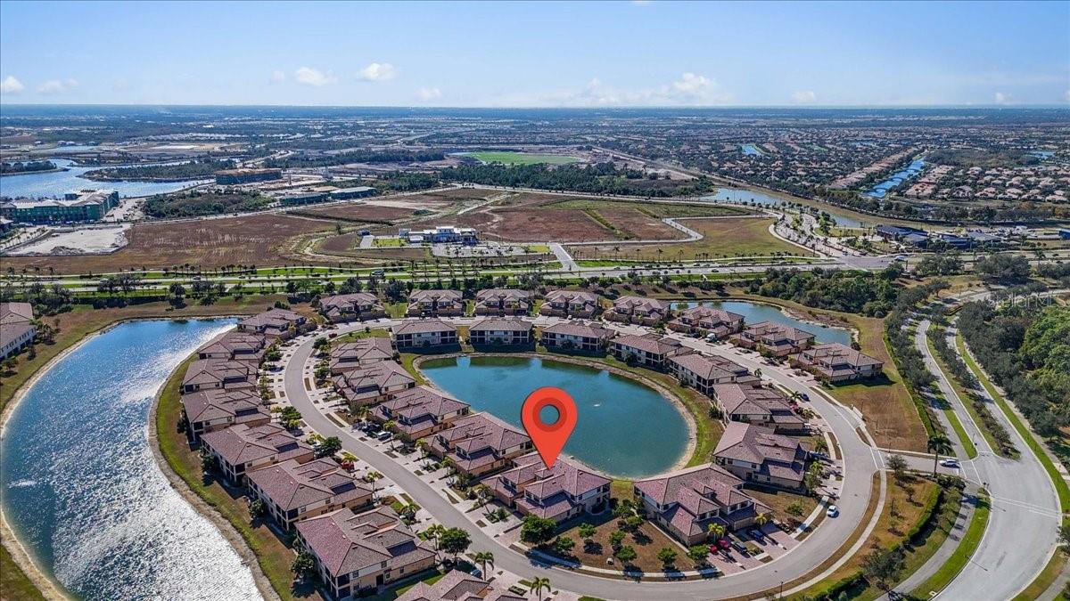 COACH HOMES 1 AT GRAN PARADISO - Residential