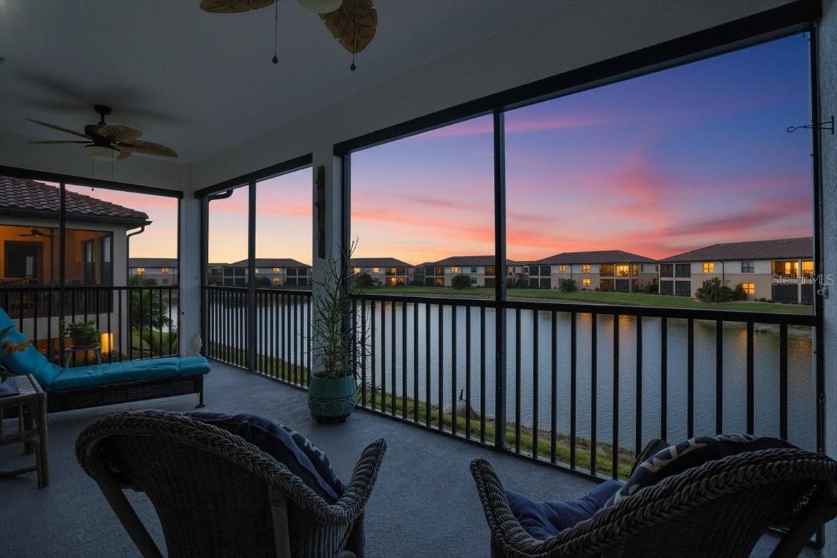 COACH HOMES 1 AT GRAN PARADISO - Residential