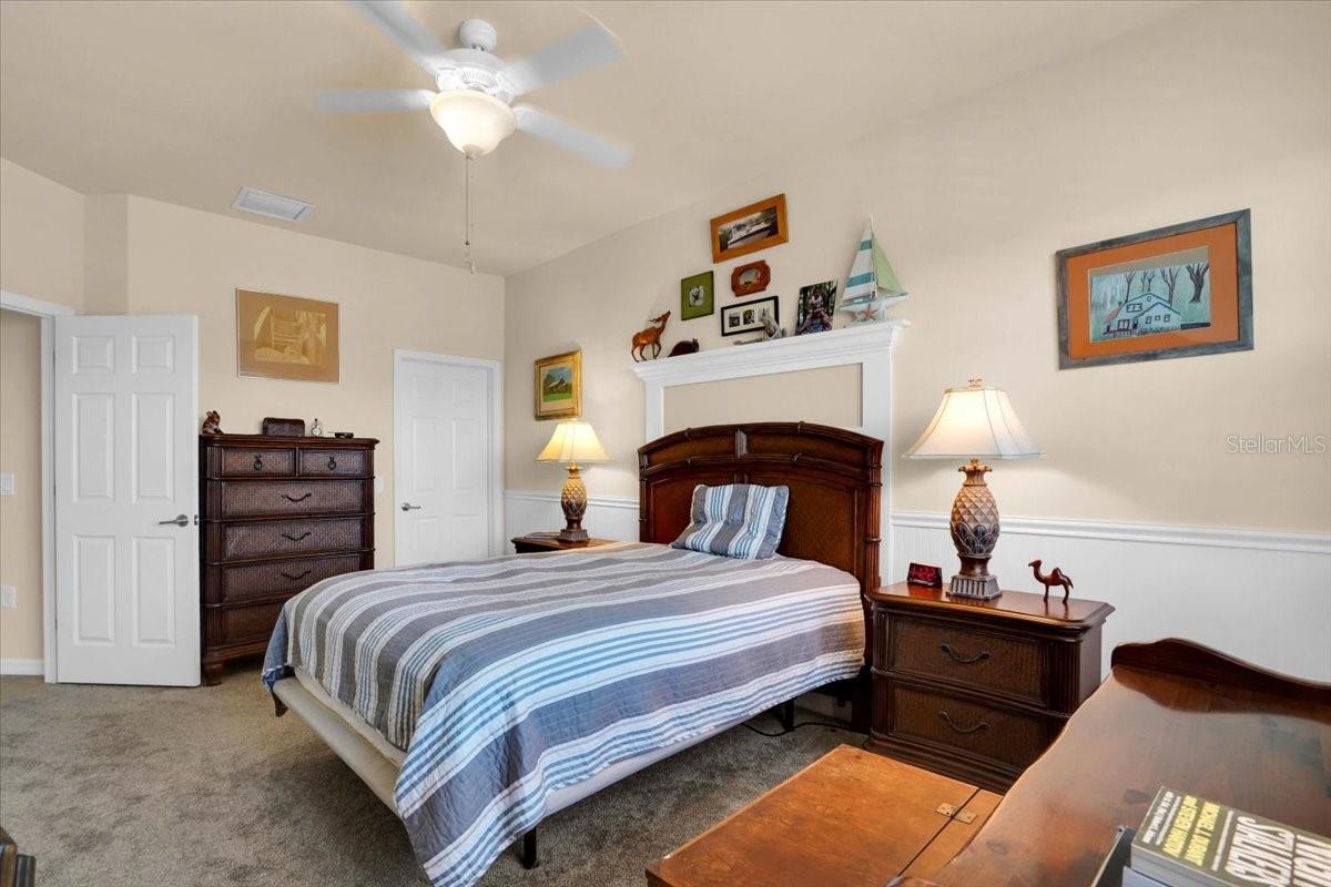 COACH HOMES 1 AT GRAN PARADISO - Residential