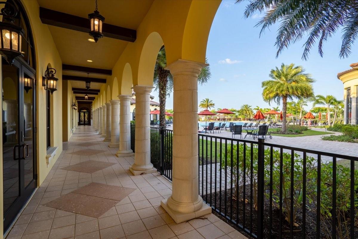 COACH HOMES 1 AT GRAN PARADISO - Residential