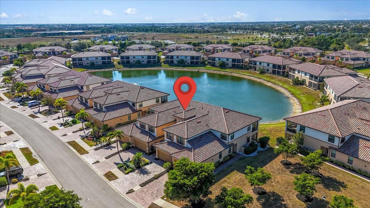 COACH HOMES 1 AT GRAN PARADISO - Residential