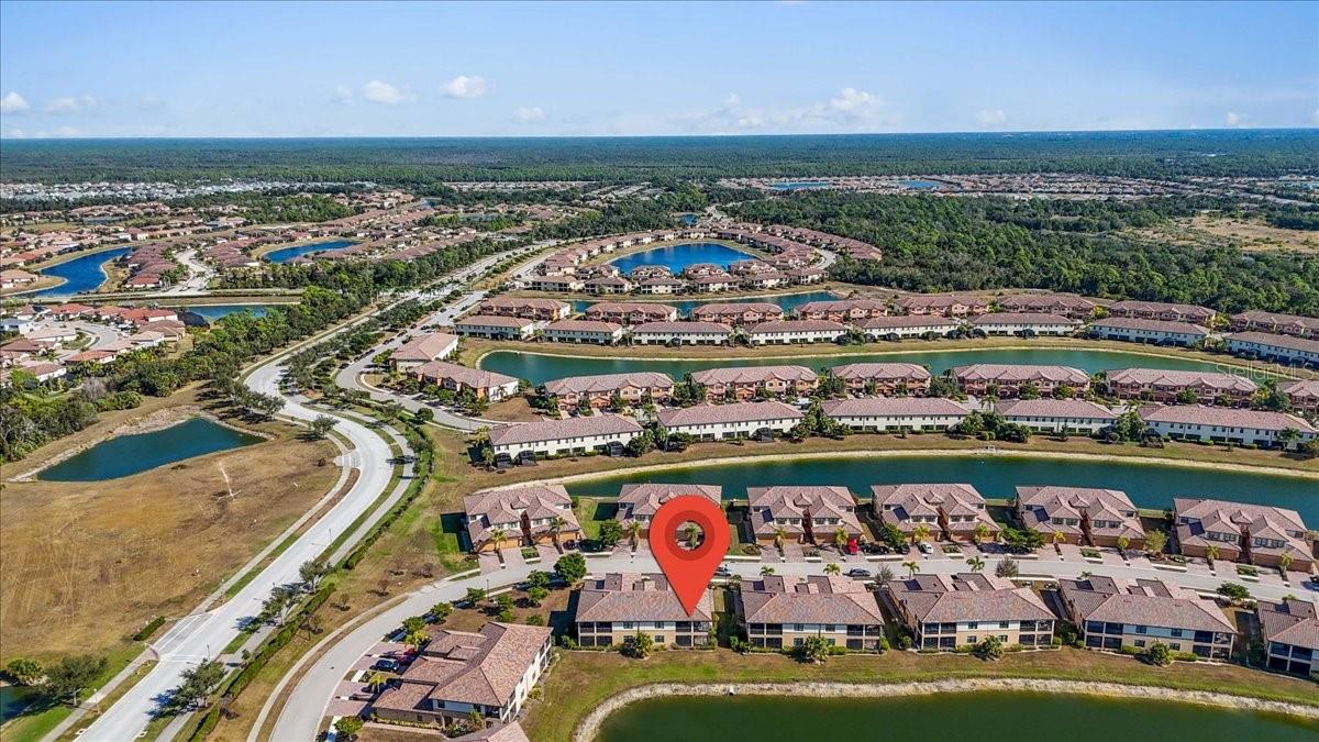 COACH HOMES 1 AT GRAN PARADISO - Residential