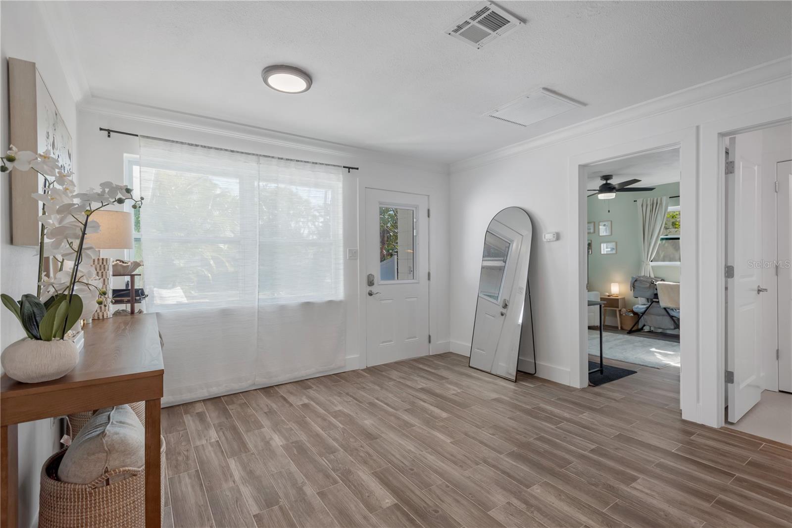 SHOREACRES CENTER - Residential