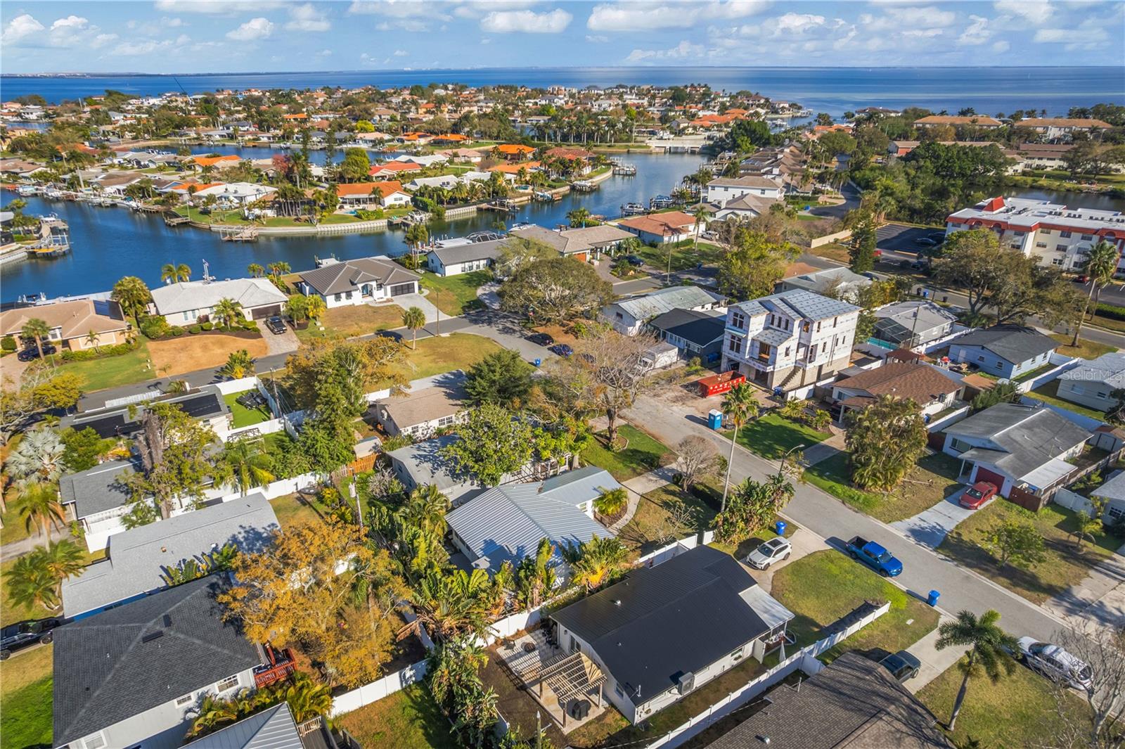 SHOREACRES CENTER - Residential